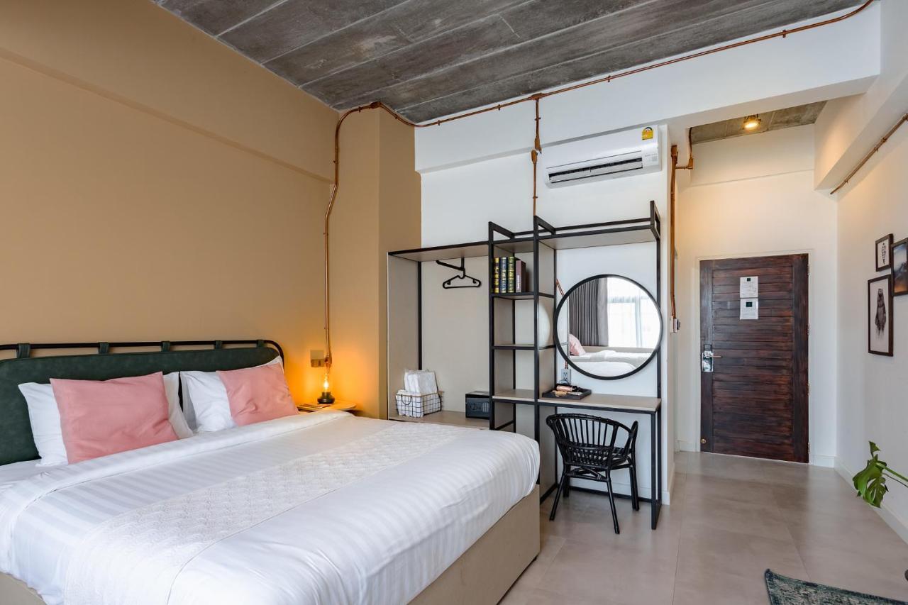 Hotel The Wood à Surin Extérieur photo