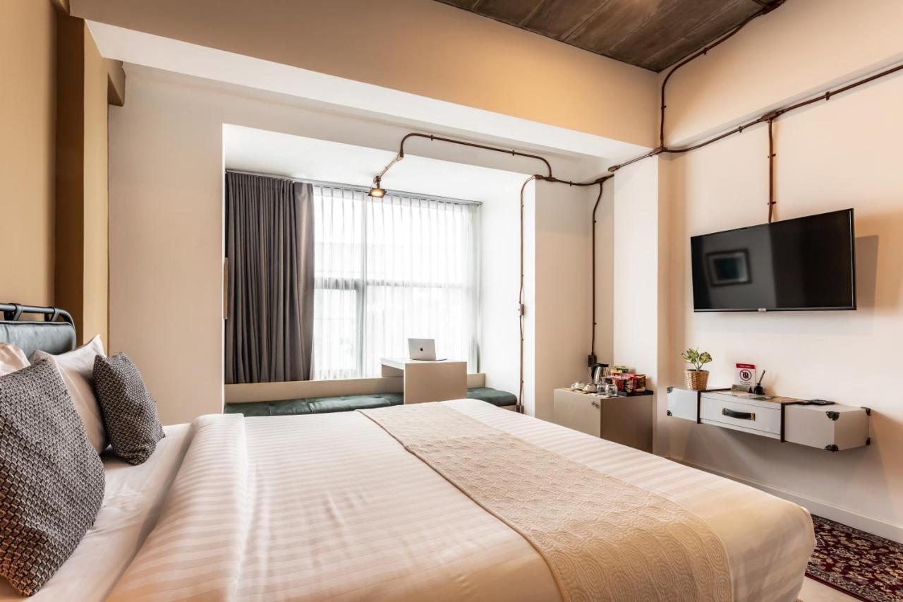 Hotel The Wood à Surin Extérieur photo